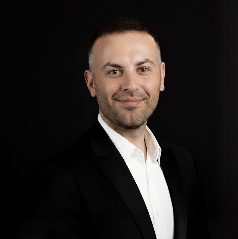 Mustafa Ünal profil fotoğrafı